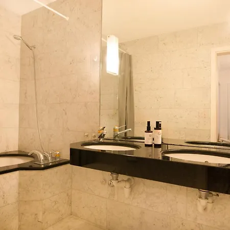 Cosy Oasis Prime Location Near Google *